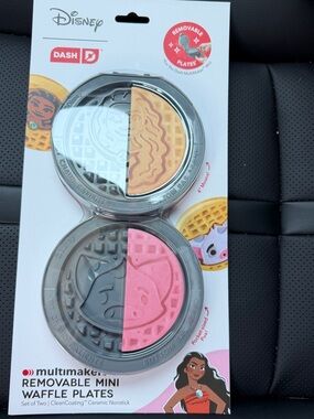 Disney Dash Removable Mini Waffle Plates - Moana NWT